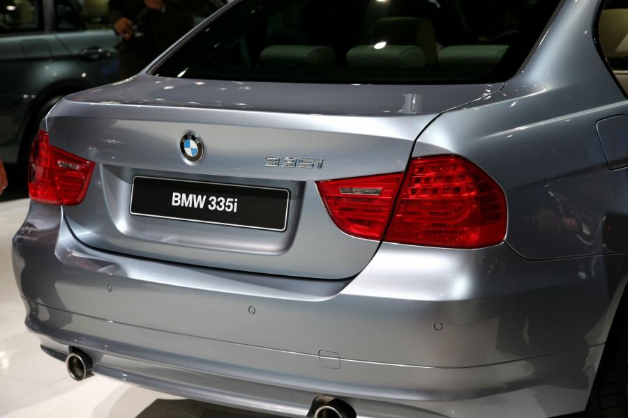  BMW 3-Series 2009 года  (фото 78 из 116)